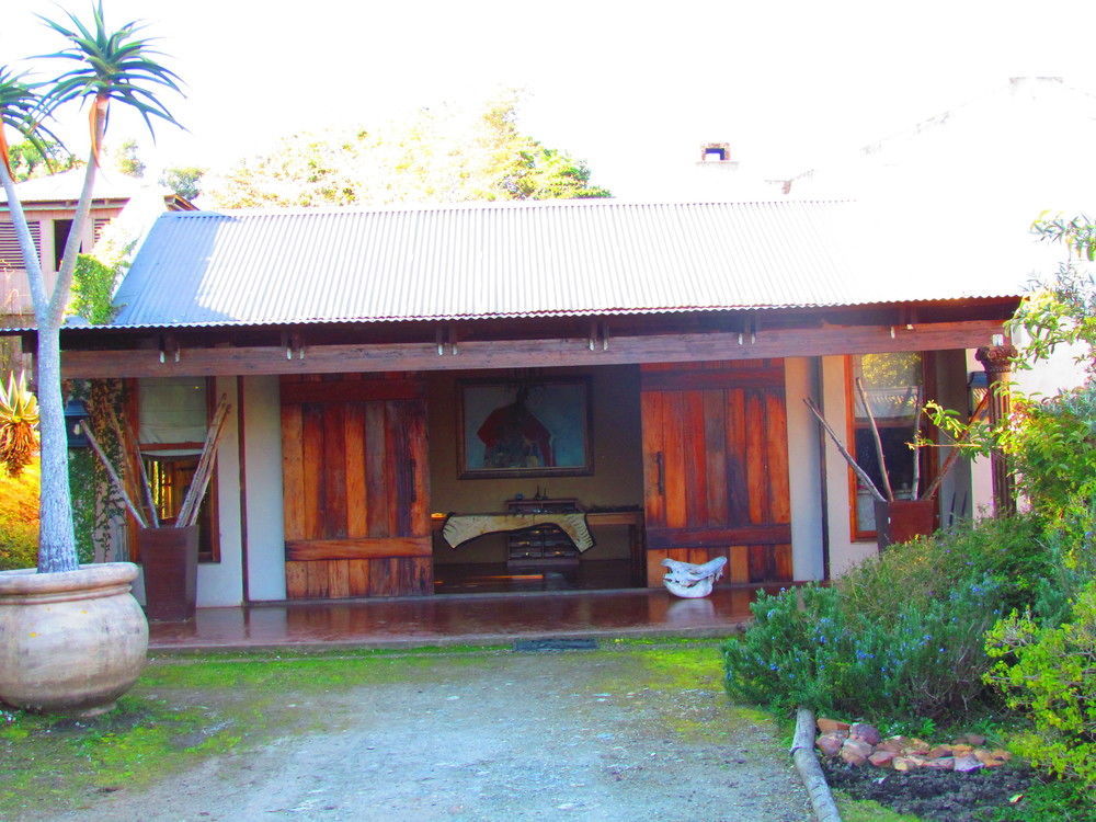 Plettenberg Bay Game Reserve: The Baroness Safari Lodge Екстер'єр фото