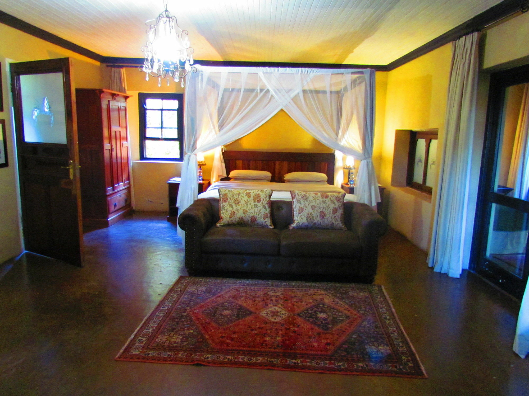 Plettenberg Bay Game Reserve: The Baroness Safari Lodge Екстер'єр фото